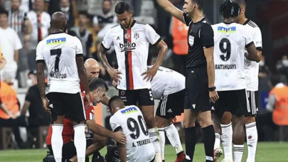 Beşiktaş'a Vida ve Alex Teixeira'dan kötü haber