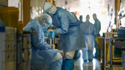 Bugün, 221 kişi daha hayatını kaybetti, 27 bin 197 yeni vaka tespit edildi