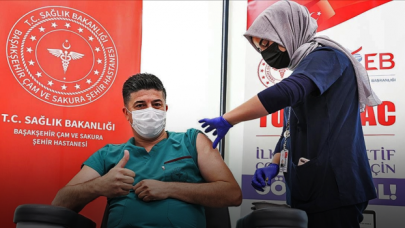 "TURKOVAC bin 100 gönüllüye uygulandı, yan etki görülmedi"