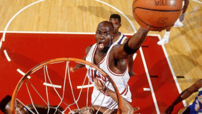 Basketbol efsanesi Michael Jordan'ın ayakkabıları açık artırmaya çıkıyor