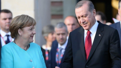 Erdoğan ile Merkel, İstanbul'da görüşüyor