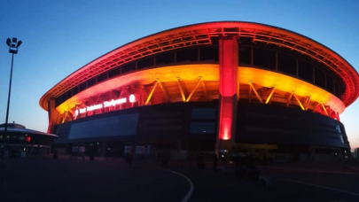 Galatasaray'ın yeni stat sponsoru belli oldu!