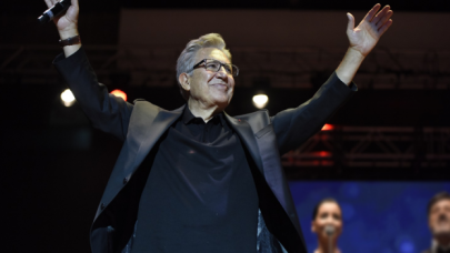 Zülfü Livaneli’den Deniz Baykal’a sert tepki!