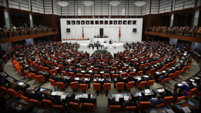 5 milletvekilinin dokunulmazlık dosyaları Meclis'e sunuldu!