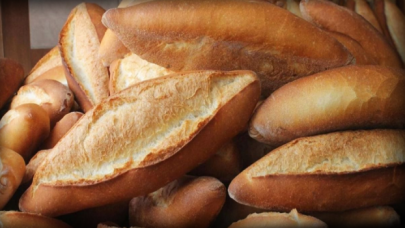 Antalya'da bir fırıncı ekmeğe zam yapmadı, tepki gösterdi!