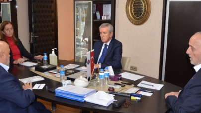 Türk-İş, Hak-İş ve DİSK, asgari ücret için toplandı