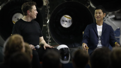 Japon milyarder, uzay gezisinden döndü