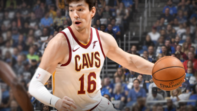 NBA'de Türk derbisinde galip gelen Cedi Osman oldu