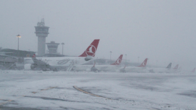 İstanbul Havalimanı'nda tüm uçuşlar durduruldu!