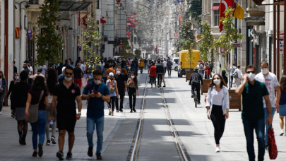 İstanbul Valisi'nden Omicron uyarısı