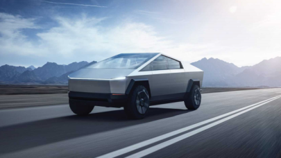 Tesla Cybertruck üretimini 2023 başına erteledi