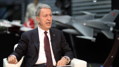 Hulusi Akar'ın PCR testi negatife döndü; Brüksel'e gidiyor