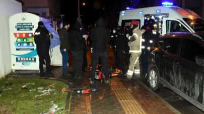 Kullanılmış giysi kumbarasına sıkışan yabancı uyruklu kişi öldü