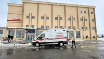 42 lise öğrencisi, ishal ve kusma şikâyetiyle hastaneye kaldırıldı