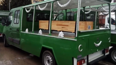 Ehliyetsiz sürücü 'dur' ihtarına uymadı, polis kurşunuyla öldü