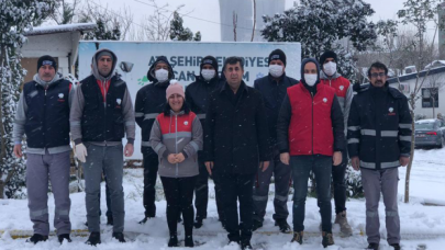 Karla mücadele ekipleri Ataşehir'de 7/24 görev başında