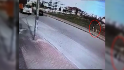 Sokak köpeği saldırısından kaçan küçük Mahra, bacağını kaybetti