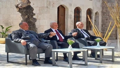 Hatay'da 3 dinin temsilcisi bir araya gedi: kardeşlik ve hoşgörü mesajı verdi