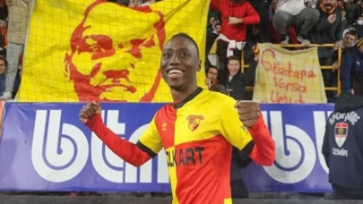 Obinna Nwobodo, Göztepe'den ayrıldı