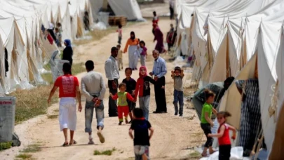 "Sadece Reyhanlı'da Türk nüfusu 98,5 bin, Suriyeli nüfus ise 131 bin civarında"