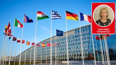 Açık tribün seyircisine oynamak