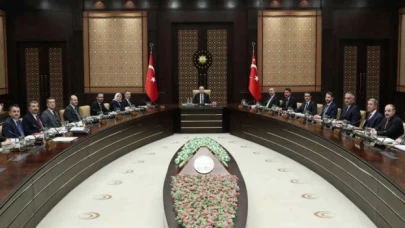 İddia: Erdoğan, iki isim hariç bütün bakanları değiştirecek