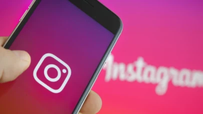 Instagram yeni logosunu kullanıma sundu
