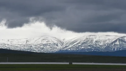 Kars’ın yüksek kesimleri karla kaplandı
