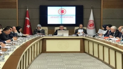 Adalet Komisyonu yeniden internet gazeteciliği yasası için toplandı