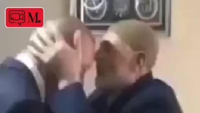 Cumhurbaşkanı Erdoğan'dan, elini öpmek isteyen yaşlı adama: Alnımdan öp