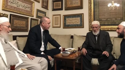 Erdoğan'dan gazetelere Mahmut Ustaosmanoğlu ilanı