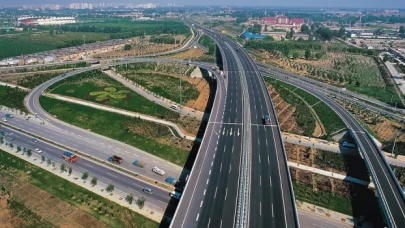 Otoyollarda otomobillerin hız sınırları yükseltildi