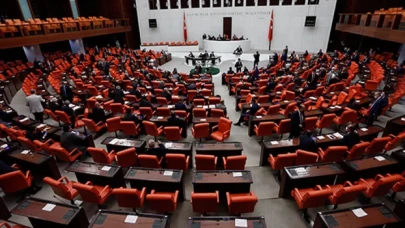 Sosyal medya yasasının ilk 15 maddesi, TBMM Adalet Komisyonu’nda kabul edildi