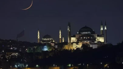 00.13'te Türkiye genelinde eş zamanlı sala okunacak