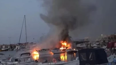 Avcılar limanında 7 tekne yandı