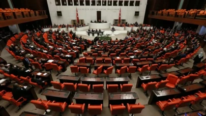Bedelli askerlik düzenlemesini de içeren kanun teklifi TBMM Genel Kurulu'nda kabul edildi