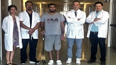 Beynindeki tümörden sohbet ederken kurtuldu!