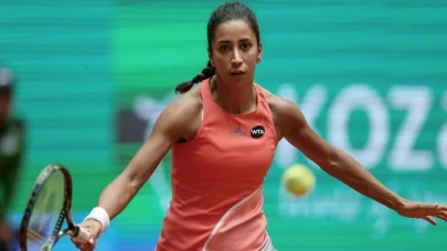 Çağla Büyükakçay 8 ay sonra korta döndü