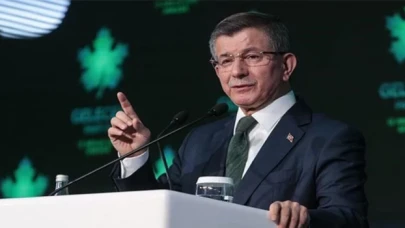 Davutoğlu: Dürüst kadrolar gitti, yolsuzlukları benimseyenler, cahiller geldi