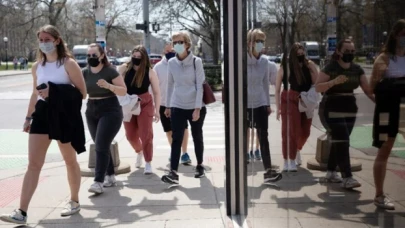 İBB Bilimsel Danışma Kurulu: Maske zorunluluğu geri getirilmeli