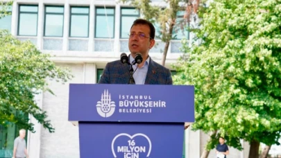 İmamoğlu'ndan mesai arkadaşlarına bayram kutlaması