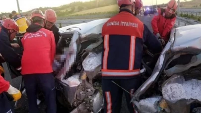İstanbul-İzmir yolunda katliam gibi kaza: 2'si çocuk 5 kişi öldü!