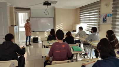 LGS’ye Ataşehir’de hazırlanan öğrenciler başarı meyvelerini aldı