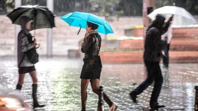 Meteoroloji'den 10 il için kuvvetli sağanak yağış uyarısı