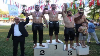 Sakarya’da’ Akbalık Yağlı Güreşleri’ heyecanı