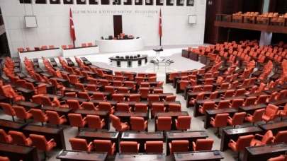 Son yasama yılında 33 milletvekili hiçbir performans göstermedi