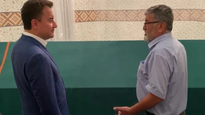Ali Babacan’dan Hüseyin Gazi Cemevi’ne ziyaret