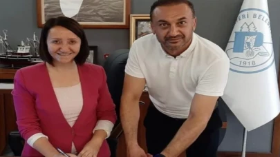 Bilecik Pazaryeri’de belediye personeline ek zam