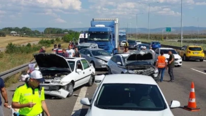Bolu’da zincirleme kaza meydana geldi: 8 yaralı