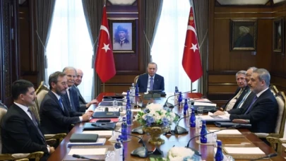 Cumhurbaşkanlığı Yüksek İstişare Kurulu: Milli birliği zedelemeye yönelik iftiralar artabilir; tedbir alınmalı